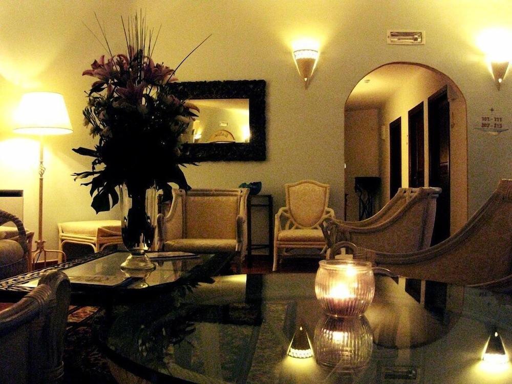 Hotel Monti Di Mola ปอร์โตแชร์โว ภายนอก รูปภาพ
